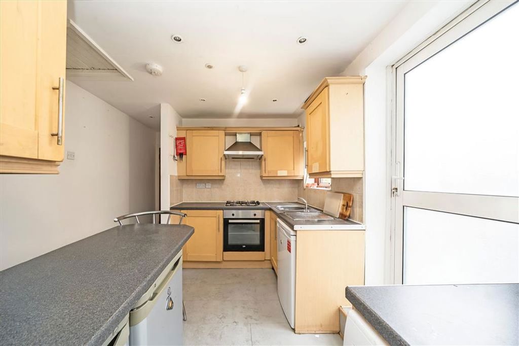Property photo 3 of 3