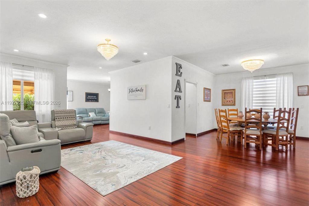 Property photo 2 of 20 <Alttext/>