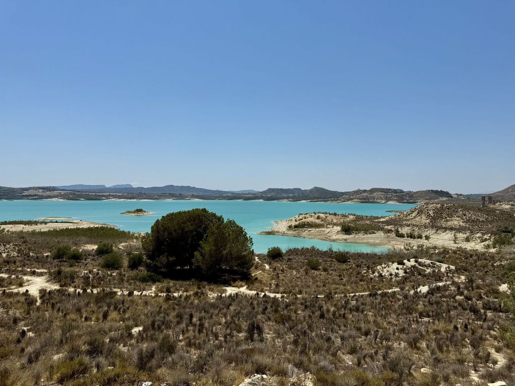 Property photo 3 of 29