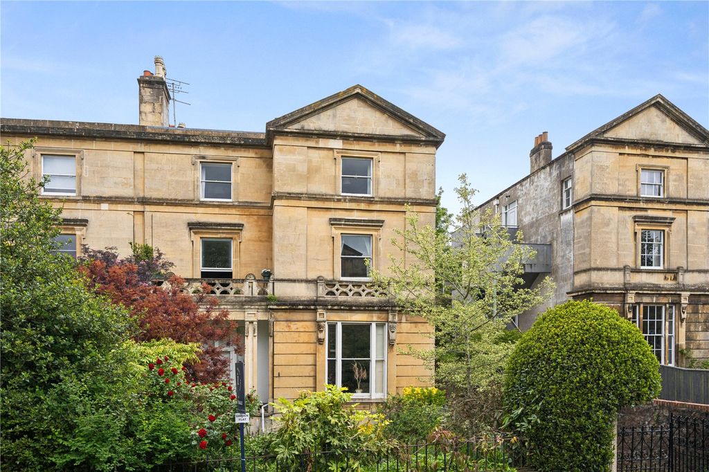 Property photo 1 of 13 Picture No. 04