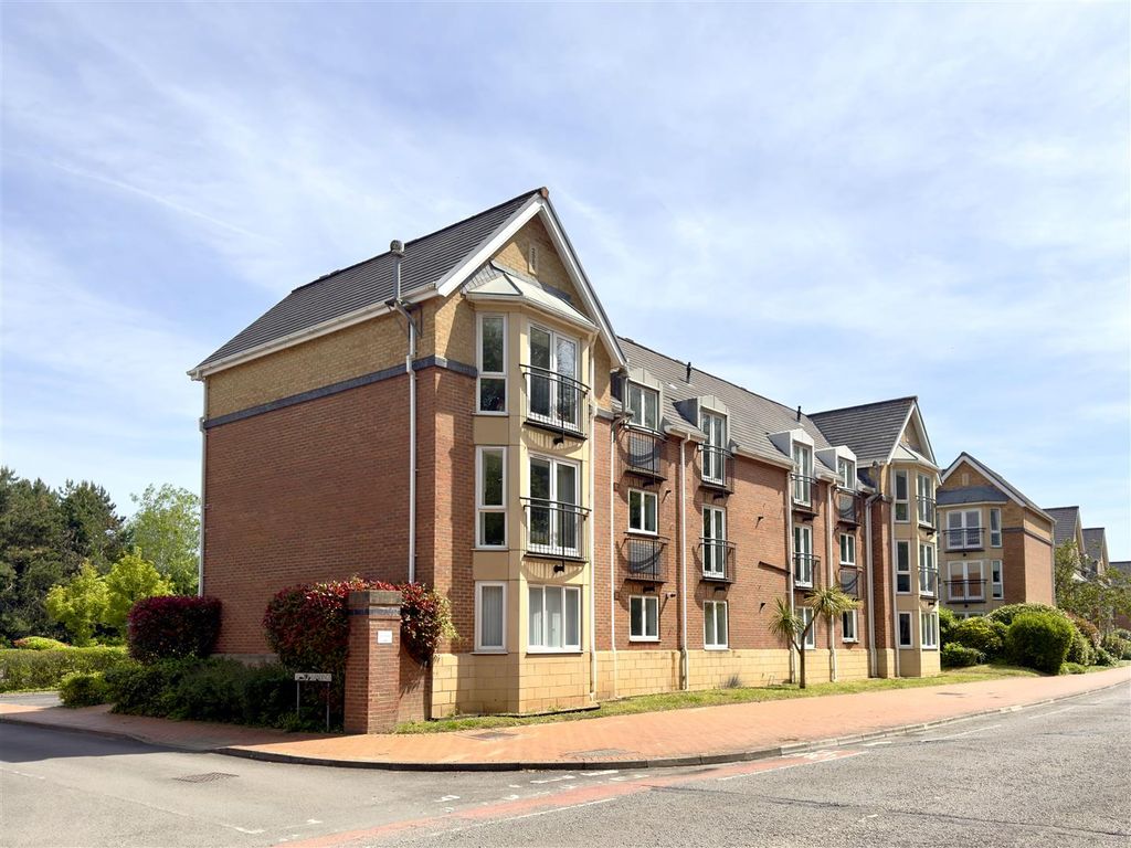 Property photo 1 of 16 The Landings