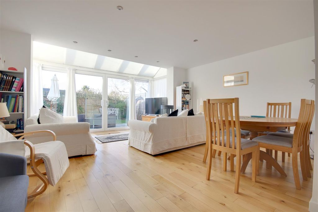 Property photo 2 of 19 2.Jpg