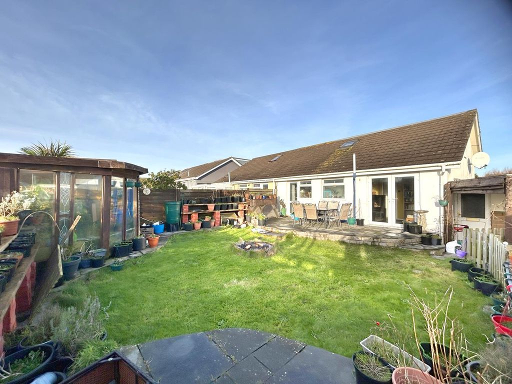 Property photo 3 of 21 Image00003.Jpg