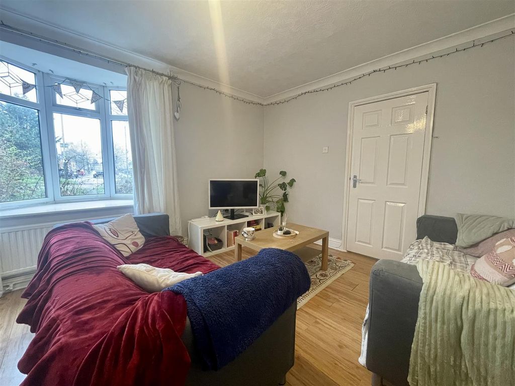 Property photo 3 of 9 Img_4857.Jpeg