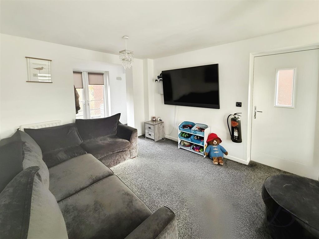 Property photo 2 of 19 c66F37Fd-Uo01Ucj_Jky8Ruh7x9_Dgg.Jpg