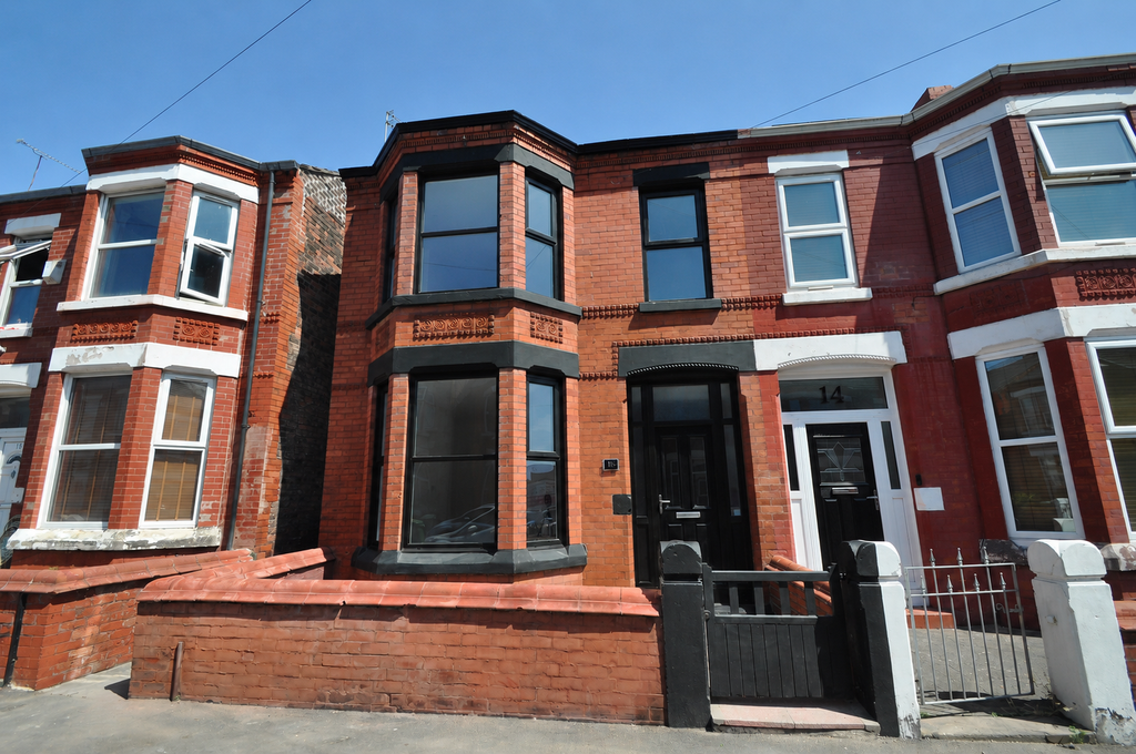 Property photo 1 of 35