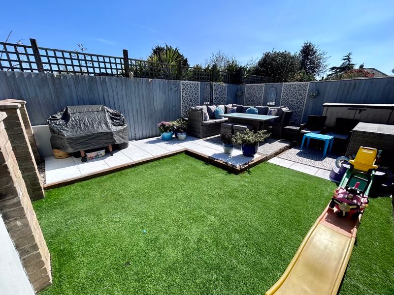 Property photo 2 of 13 Photo 11