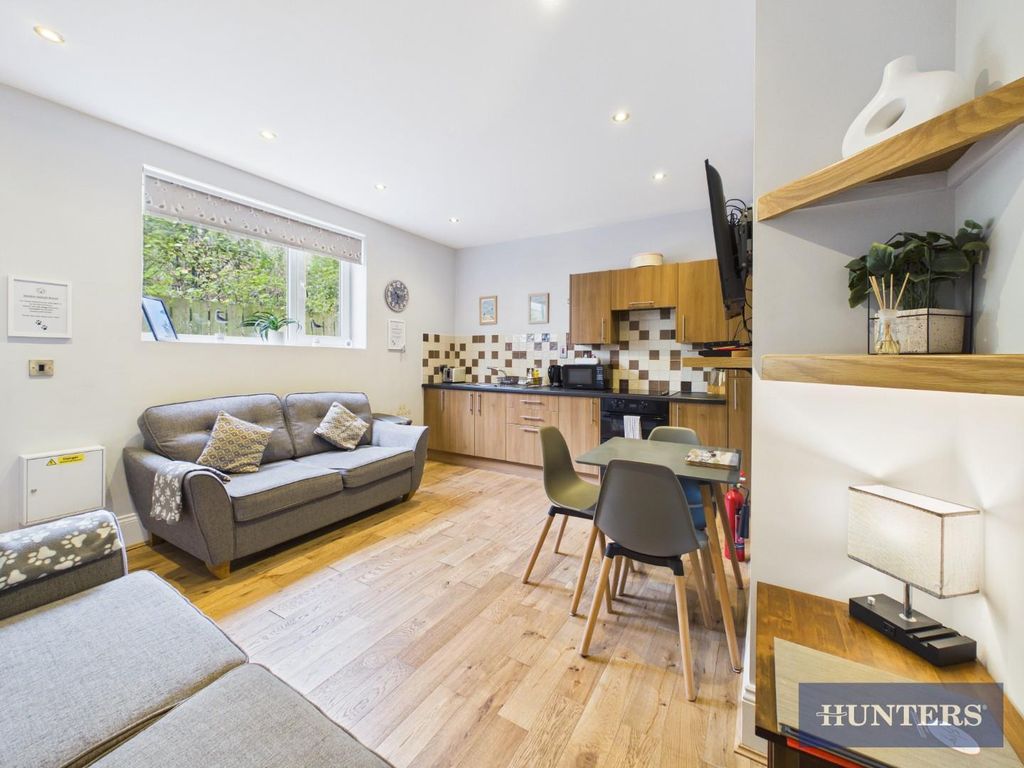 Property photo 2 of 10 Living Area