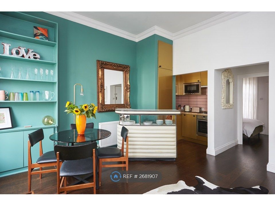 Property photo 3 of 33 Dining