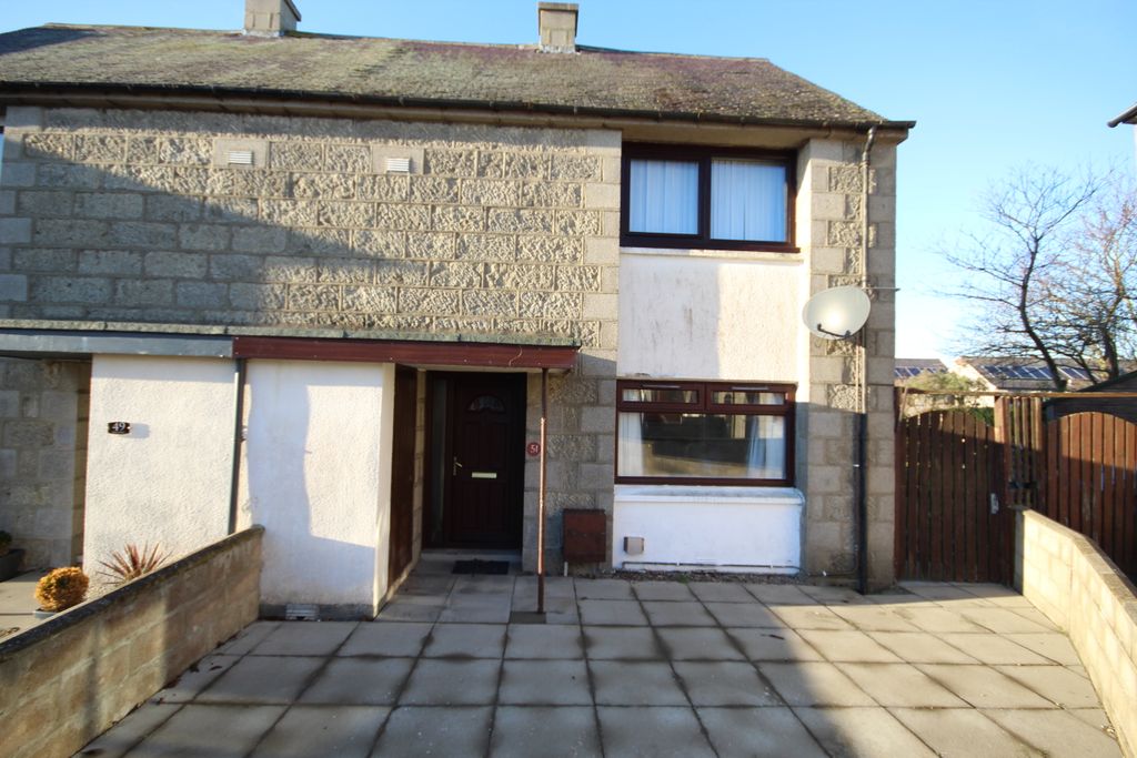 Property photo 1 of 13 Front