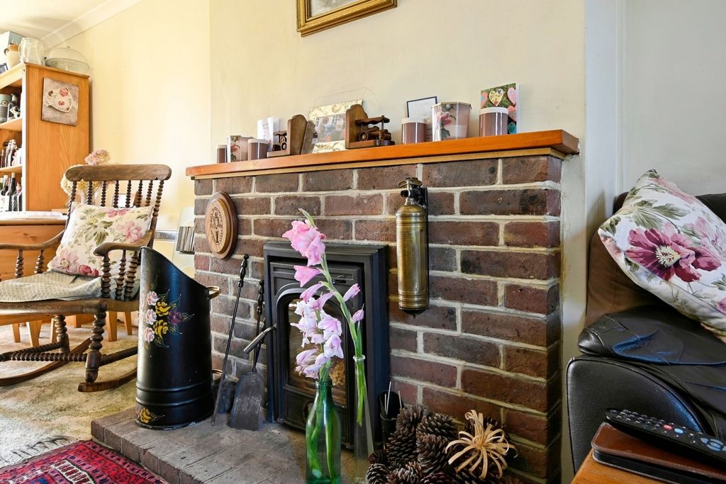 Property photo 2 of 13 Pbox-Img.Jpg