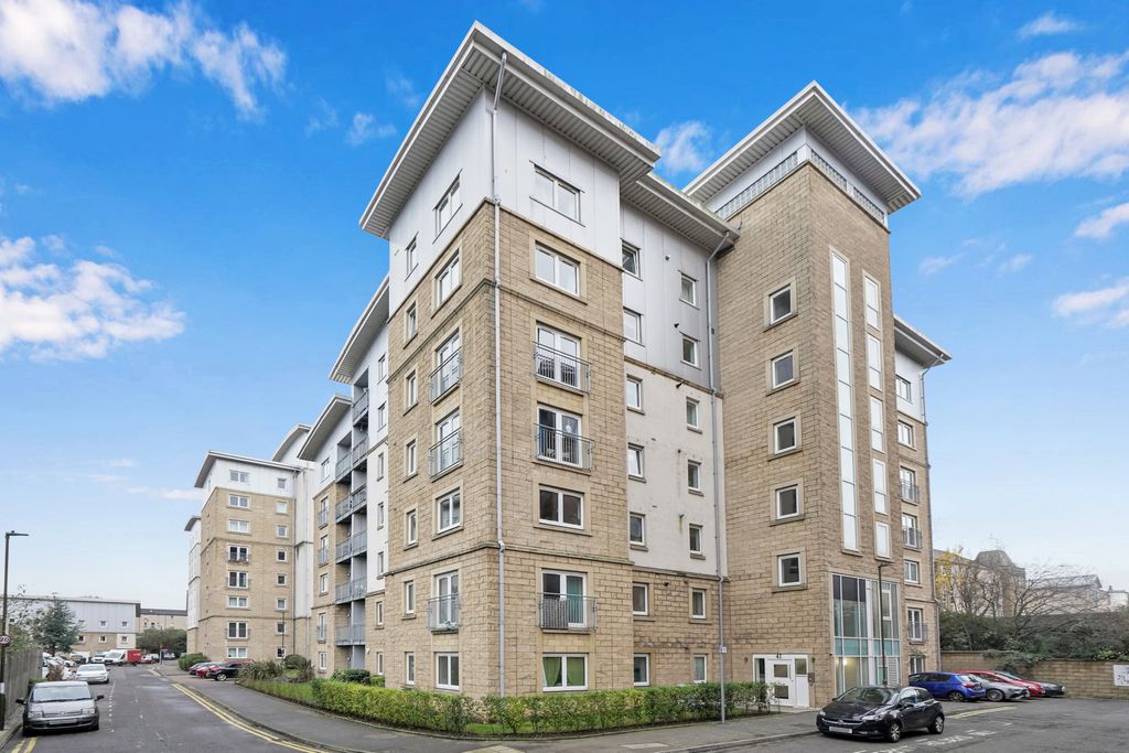 Property photo 1 of 18 Primary Property Image