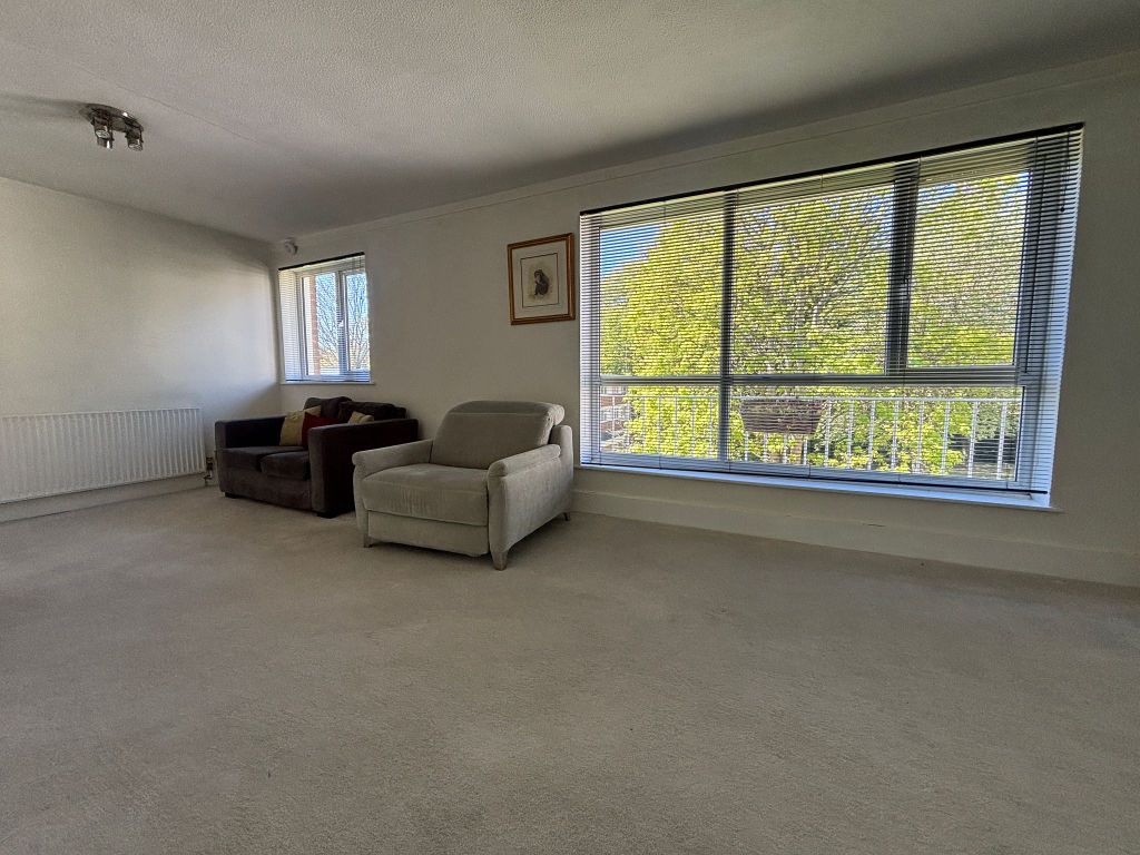 Property photo 2 of 13 Image