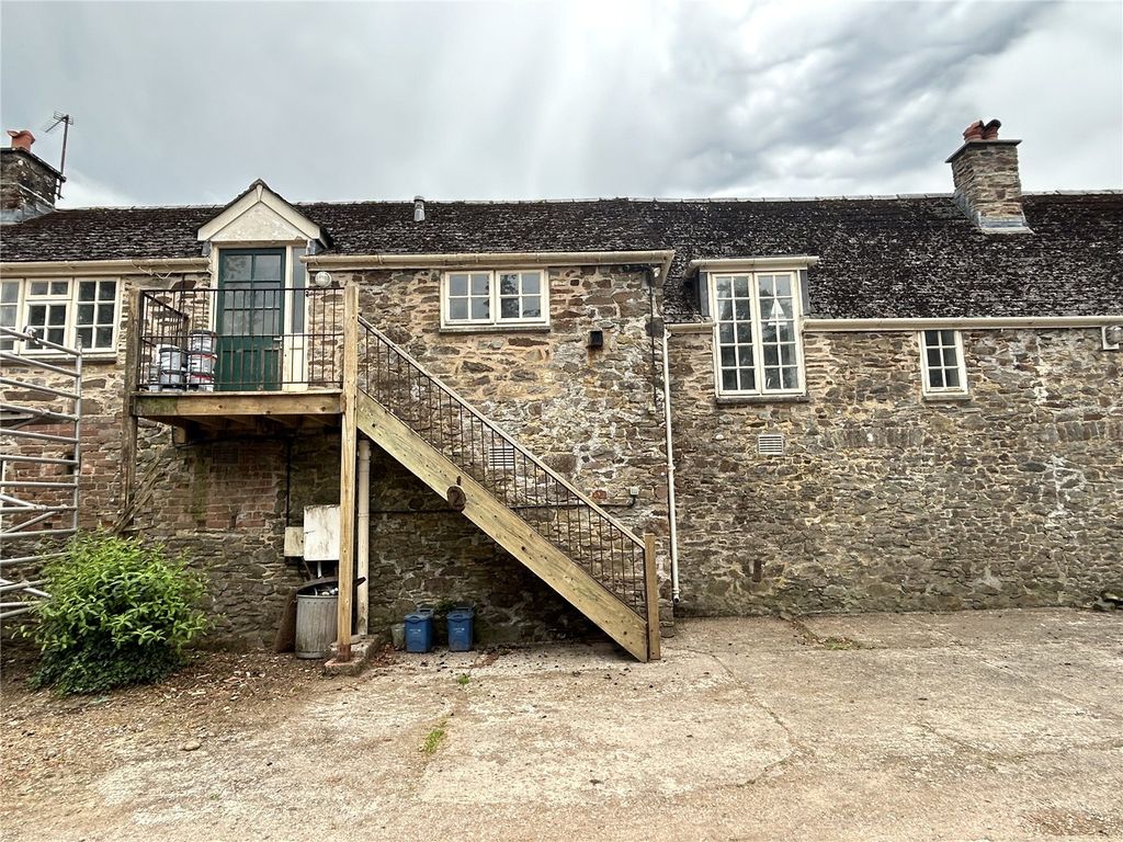 Property photo 1 of 8 Picture No. 02