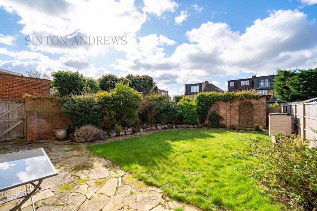 Property photo 1 of 9 Photo 15