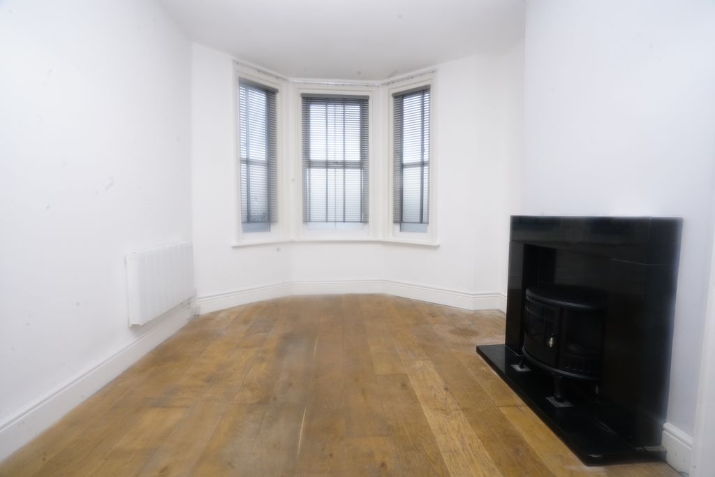 Property photo 3 of 14 Property