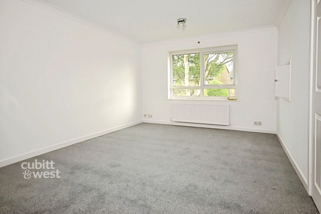 Property photo 3 of 9 238Abff2-2