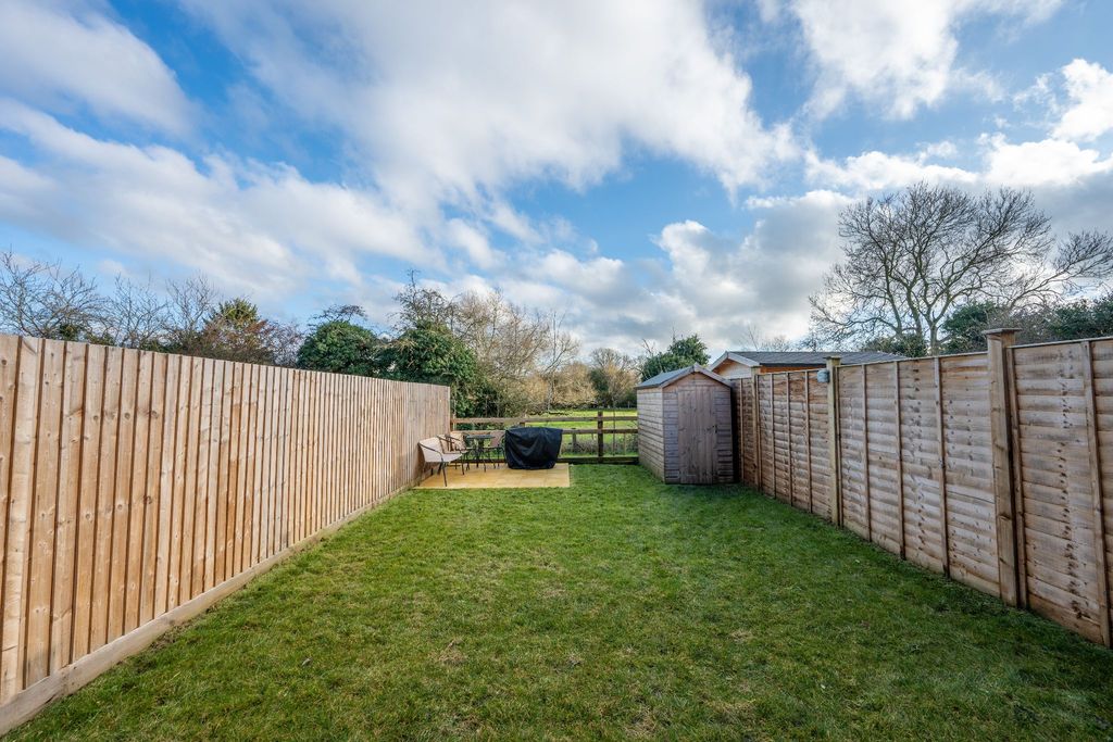 Property photo 2 of 22 Photograph 2