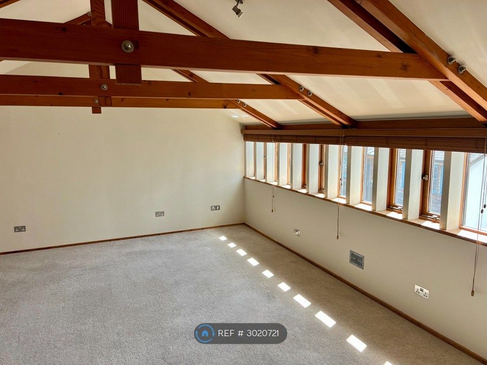 Property photo 2 of 13 West Facing Sitting Room