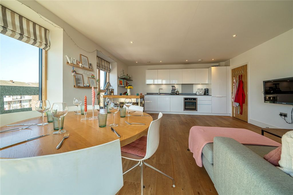 Property photo 1 of 12 Picture No. 06