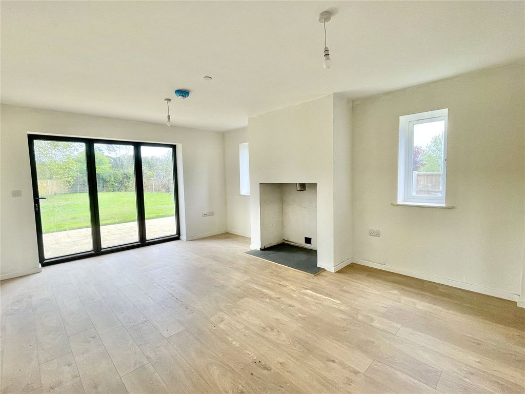 Property photo 2 of 22 Picture No. 02