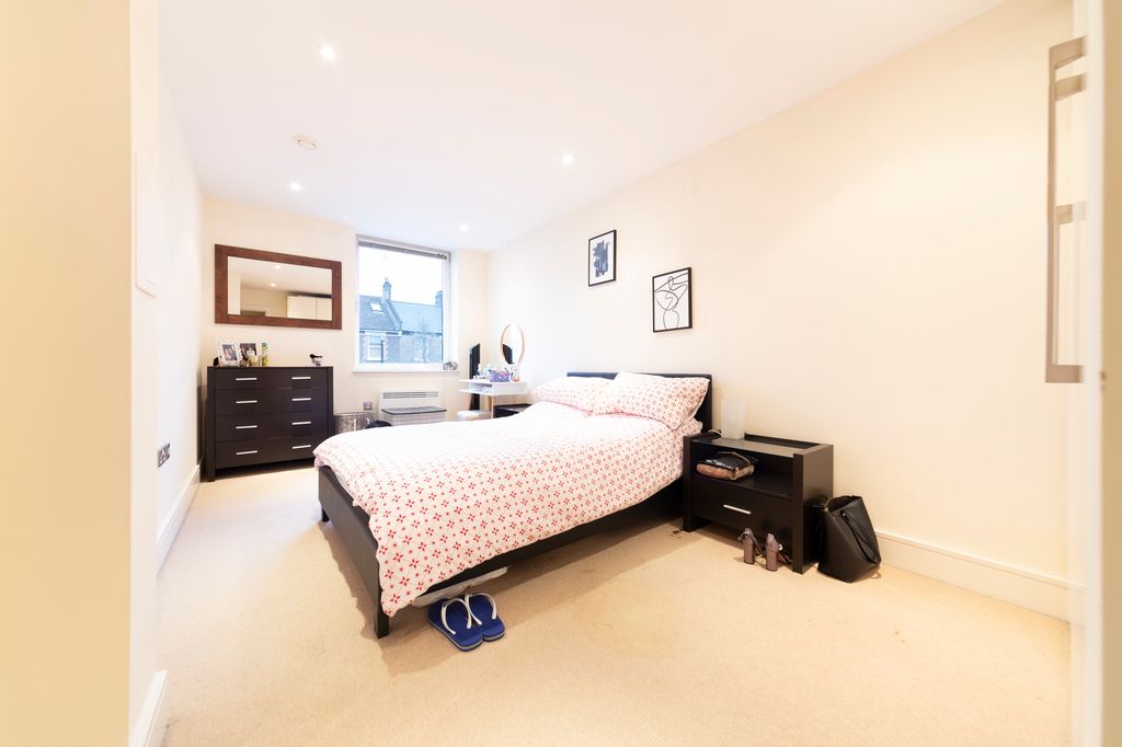 Property photo 3 of 13 Photo 5