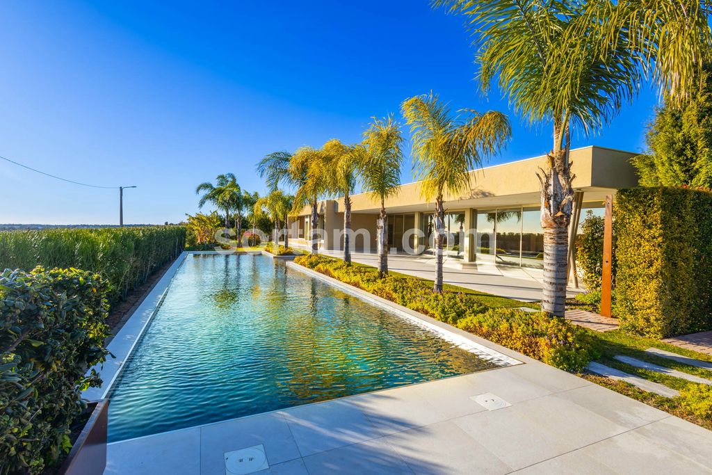 Property photo 1 of 61