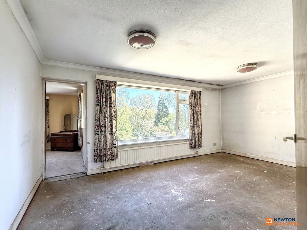 Property photo 3 of 22