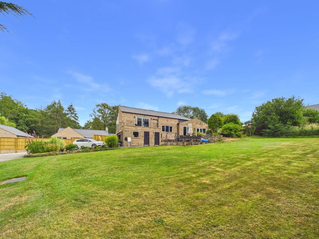 Property photo 1 of 43