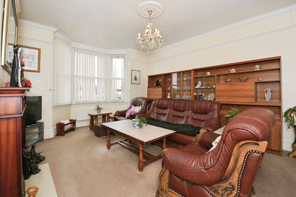 Property photo 3 of 18