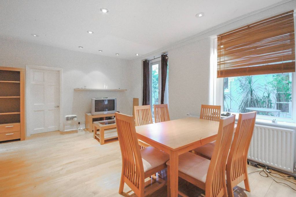 Property photo 2 of 5