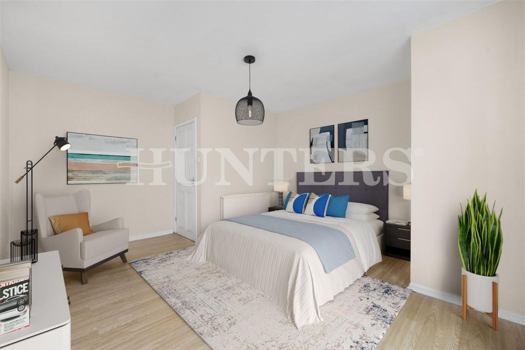 Property photo 2 of 13 Bedroom Shelbourne.Jpg