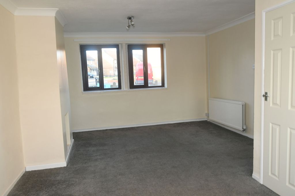Property photo 3 of 20 Image
