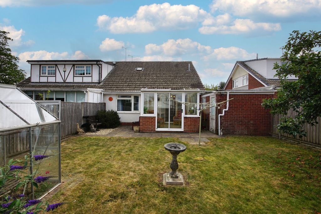 Property photo 2 of 18