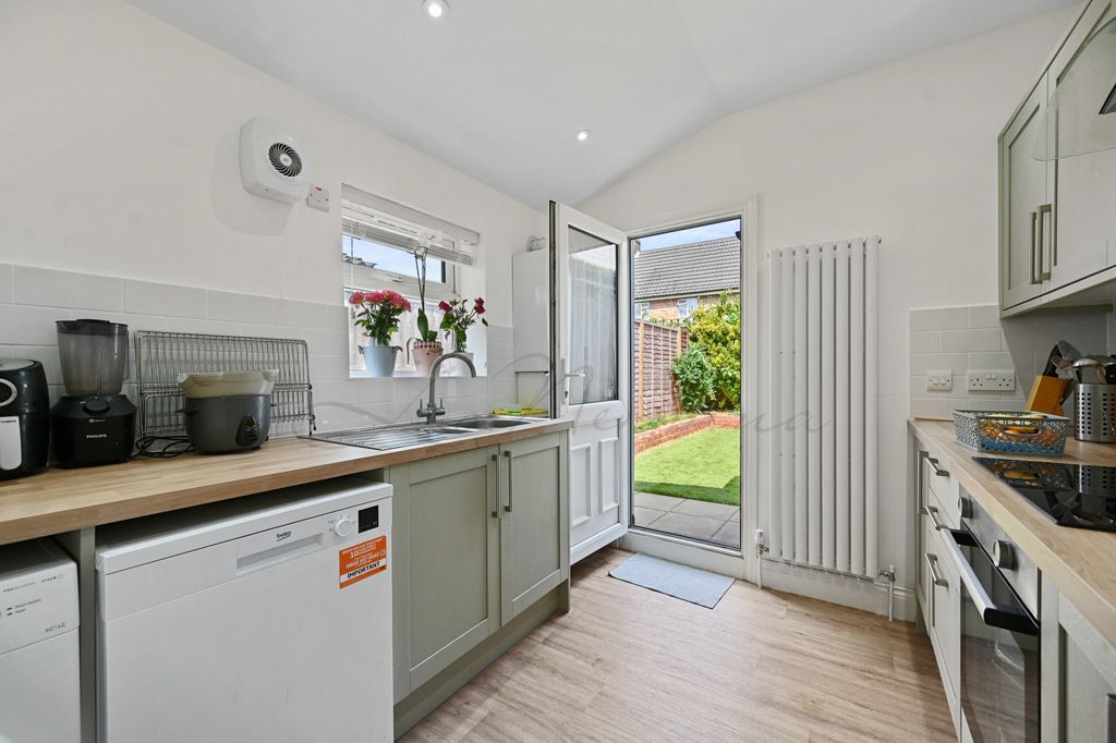 Property photo 3 of 11 Jpg