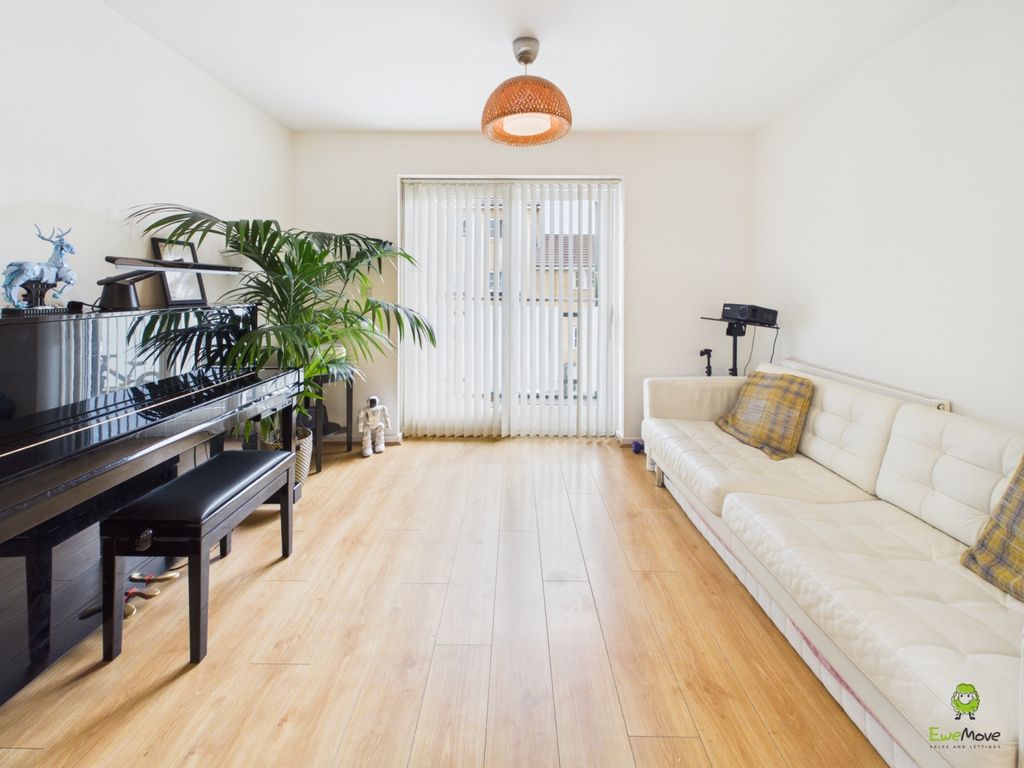 Property photo 1 of 12 Presented By Clinton At Ewemove Bexleyheath And Da