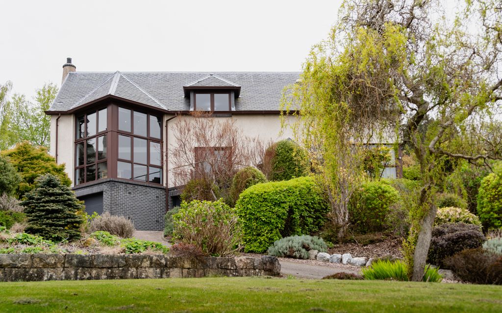 Property photo 2 of 38 Photo #2