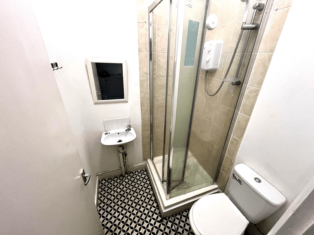 Property photo 2 of 2