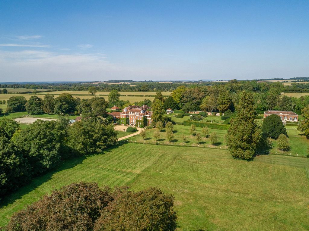 Property photo 1 of 52 House. Partnership