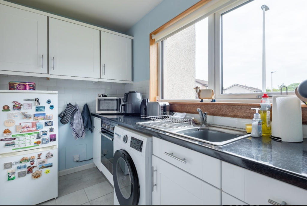 Property photo 3 of 12 Screenshot 2025-09-30 At 11.50.16