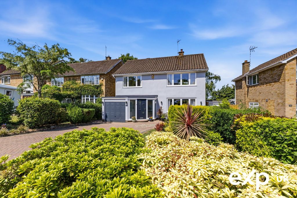 Property photo 1 of 37