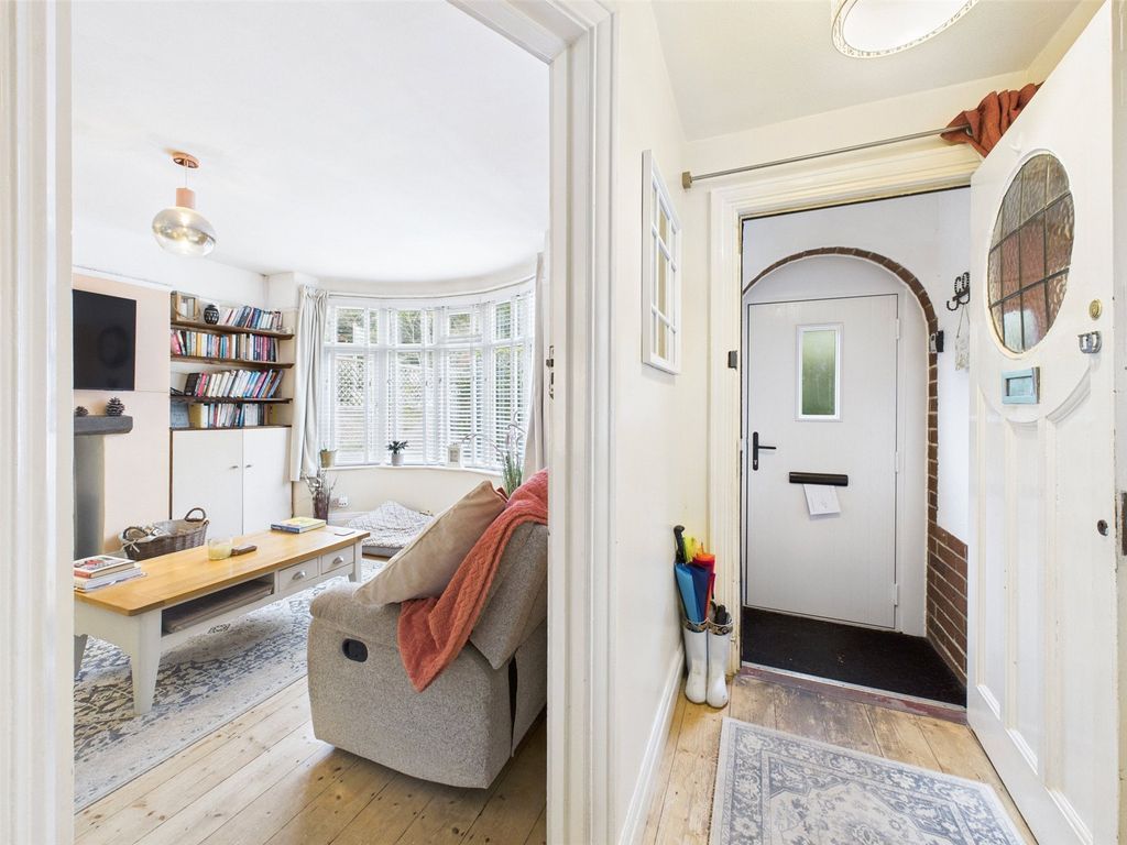 Property photo 3 of 25 Picture No. 14