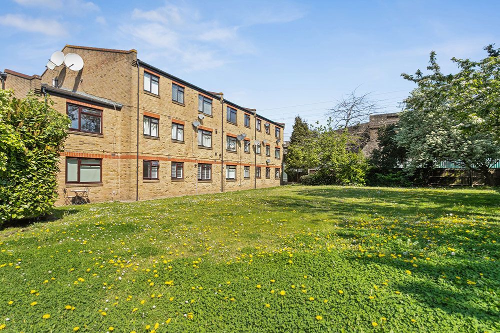 Property photo 1 of 24