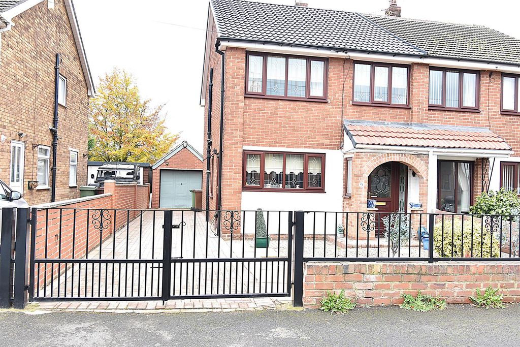 Property photo 1 of 11 1.Jpg