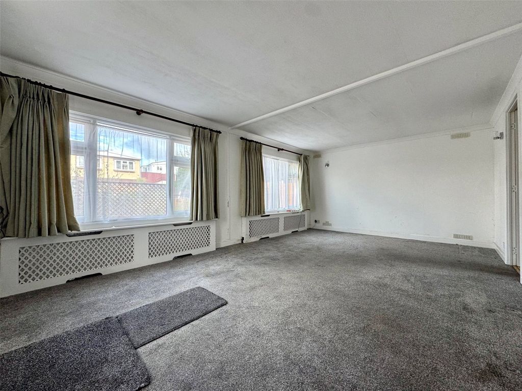 Property photo 3 of 15 Picture No. 03