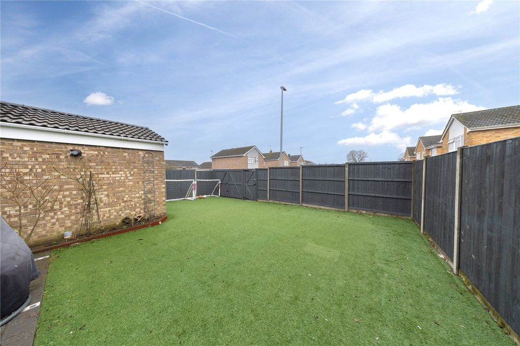 Property photo 2 of 37 Picture No. 61
