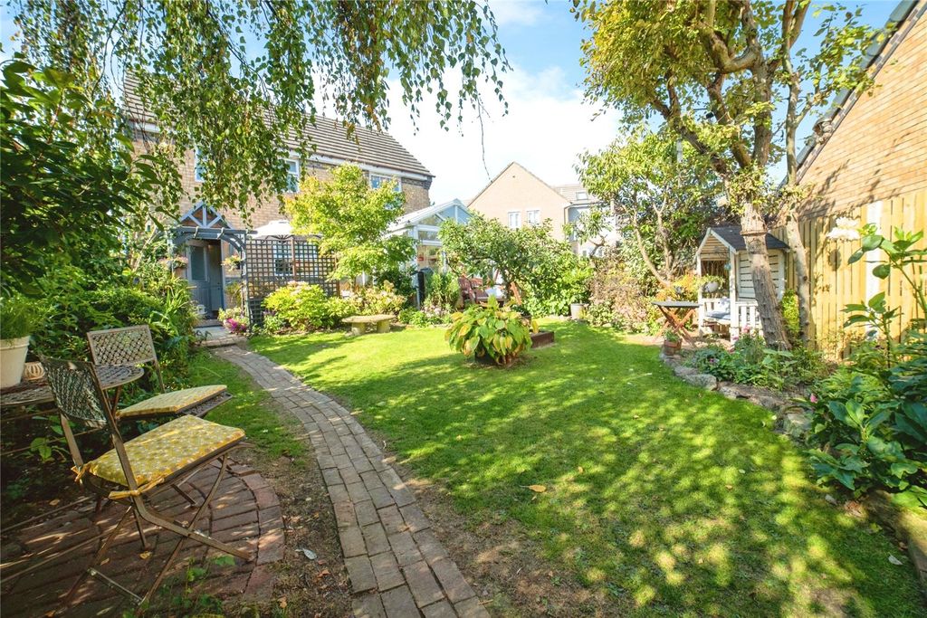 Property photo 3 of 25 Rear Garden