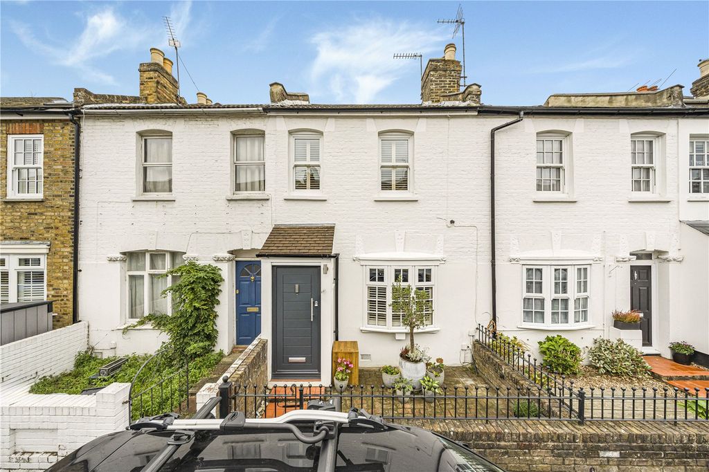 Property photo 1 of 17 Picture No. 23