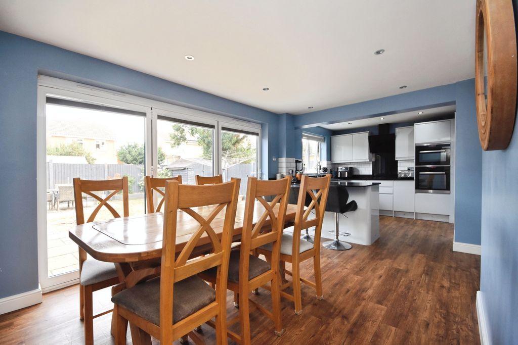 Property photo 2 of 20 Photo #2