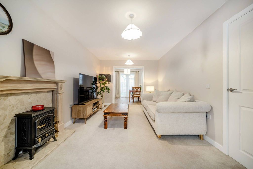 Property photo 3 of 24